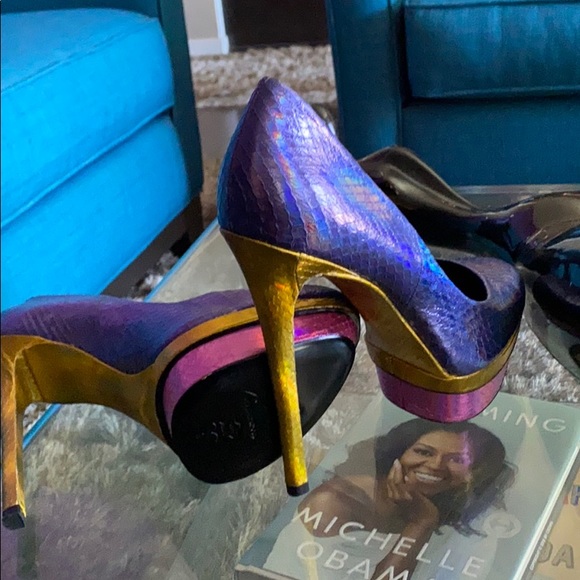 Brian Atwood stiletto Pumps - Picture 1 of 6